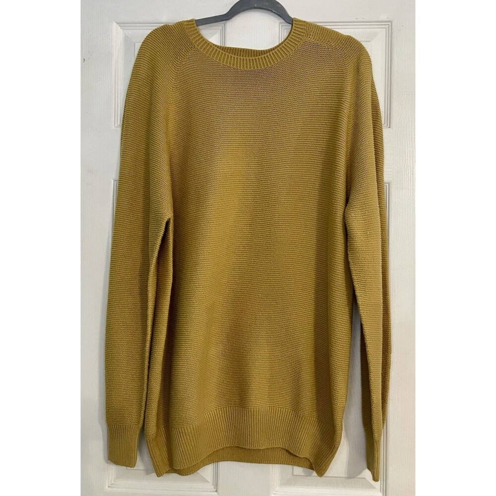 UNIQLO Men's 3D Knit Crew Neck SZXL Gold Yellow  Long-Sleeve Sweater